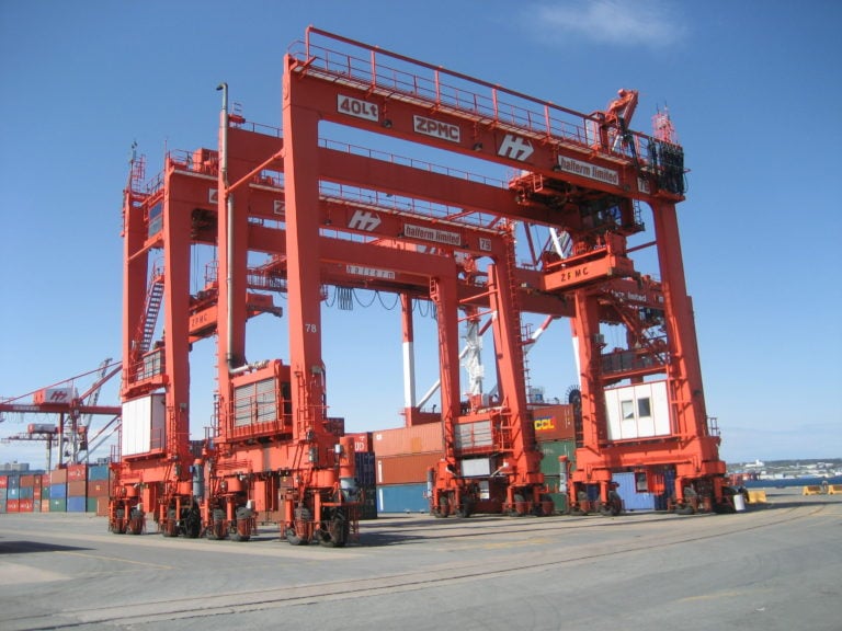RubberTired Gantry Crane Port Economics, Management and Policy